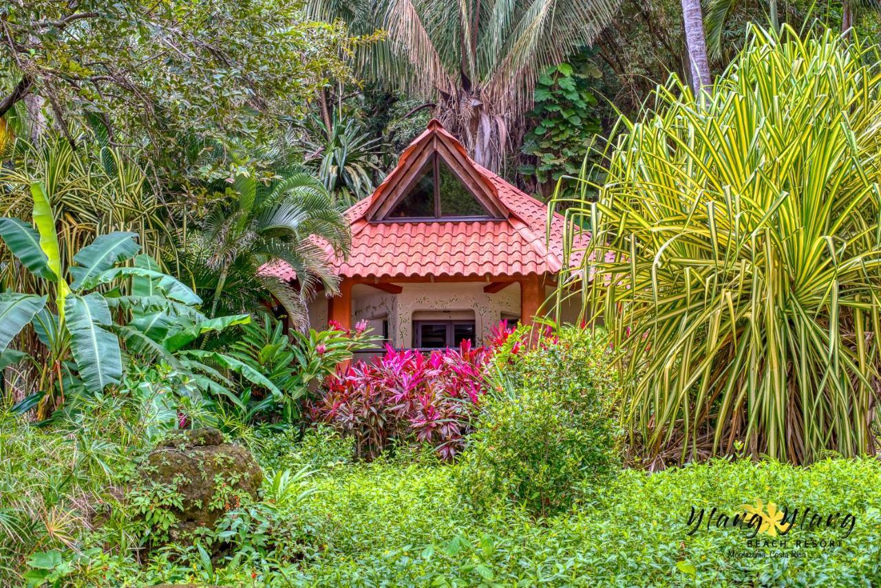 Ylang Ylang Beach Resort 蒙特苏马 外观 照片